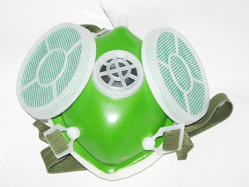 防毒面具不能误用