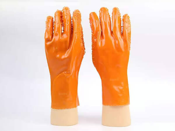 劳保手套的选择和安全带使用